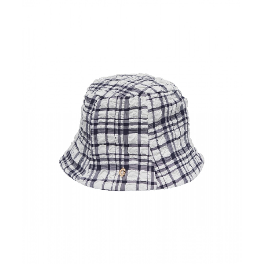 GUESS スクイーズチェックバケットハット YN1A1002