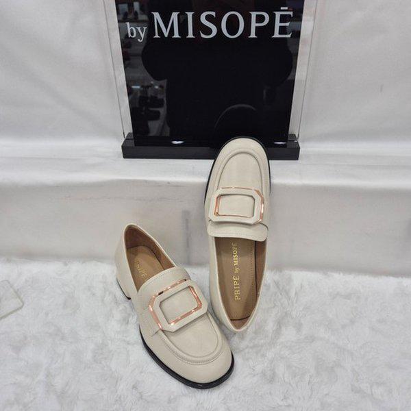 By 女性 ゴールド装飾 クラシック ローファー 112HT339DH012 IVORY 3 JJ