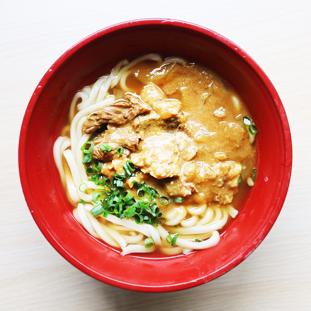 プレミアムオリーブ牛使用 牛すじ煮込み 讃岐うどん 6人前セット めんつゆ付き 冷凍 ギフト お中元 お祝い 黒毛和牛 牛肉 和牛 国産 牛すじ肉