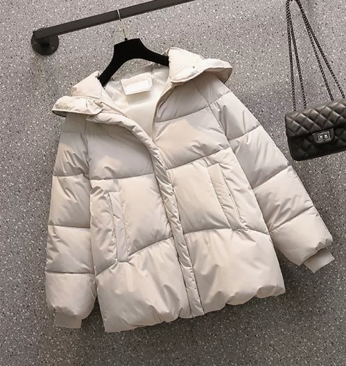 アウター デート モテアイテム ダウン コート フード キルティング 光沢感 可愛い きれいめ 上品 おしゃれ かっこいい 可愛い ラブリー キュート ガーリー クール モード系 セクシー