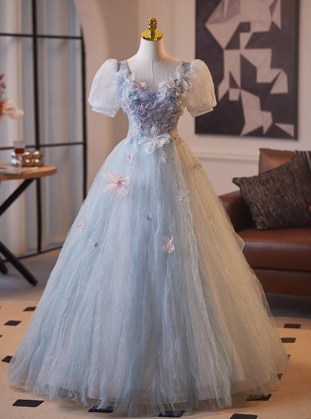 カラードレス 爽やかで優しいブルー 編み上げ 短袖 3D立体レース刺繍 チュールスカー ト