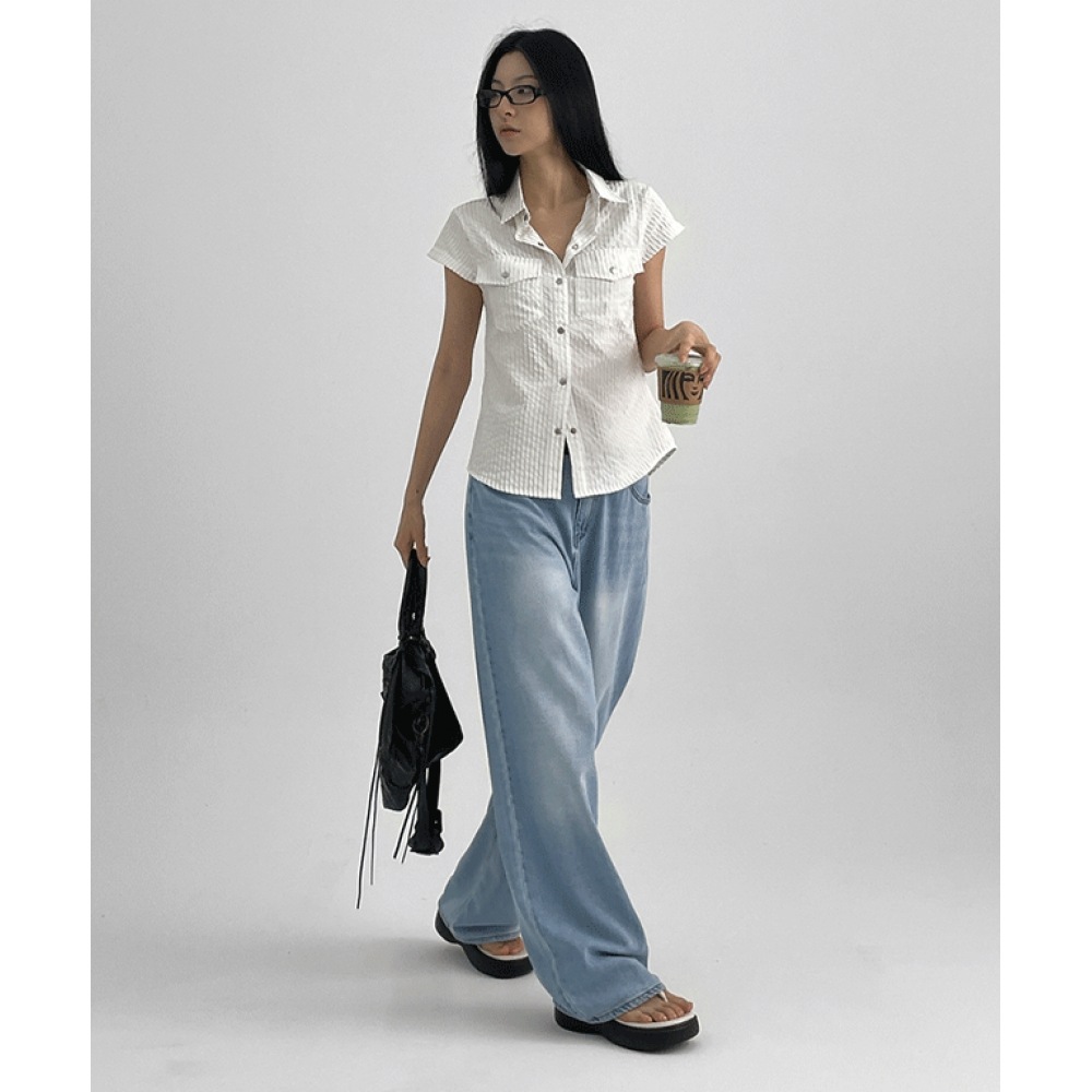 ブラックアップバミーエンボスストライプ半袖シャツ