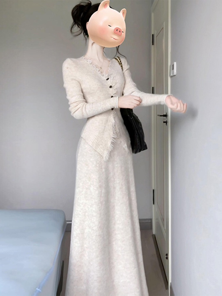 女性用ニットスーツドレス2024新作晩秋初冬高級秋服一式