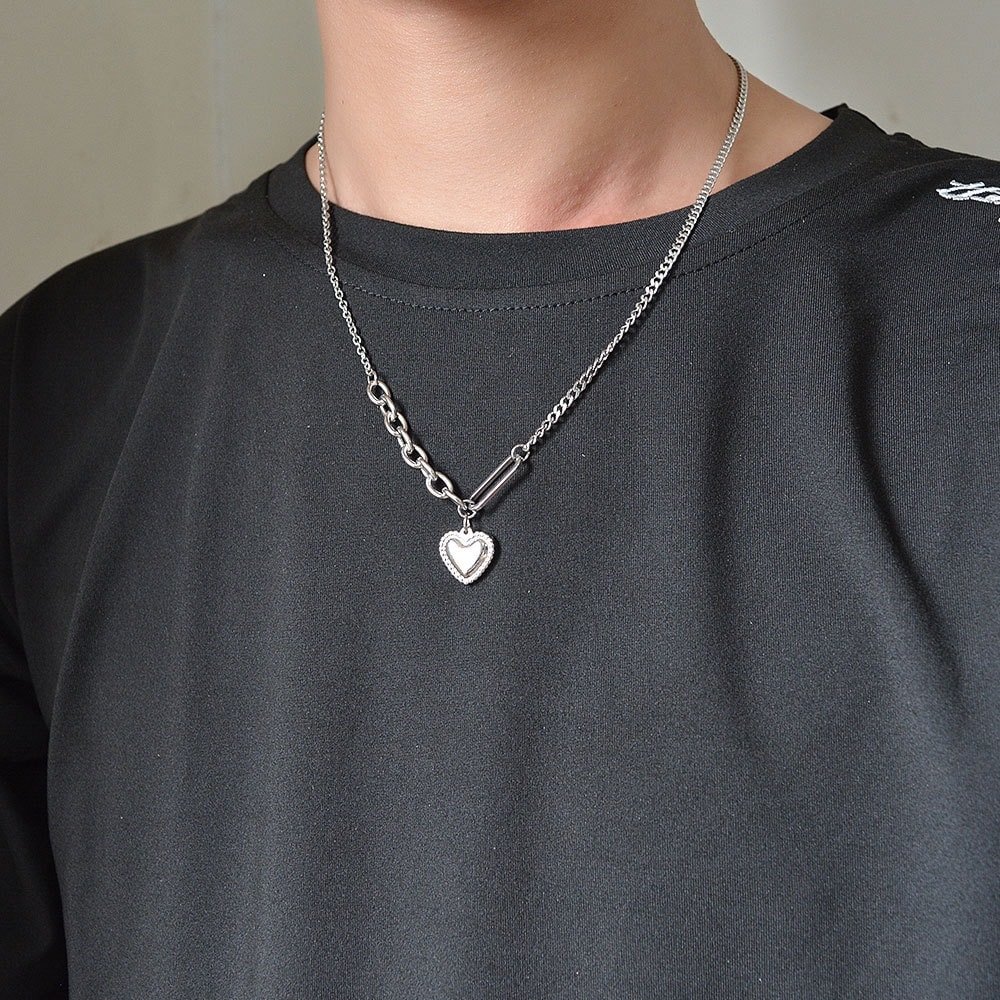チタンスチールシンプルチェーンスプライシングネックレスメスビーズスムースラブハートペンダン