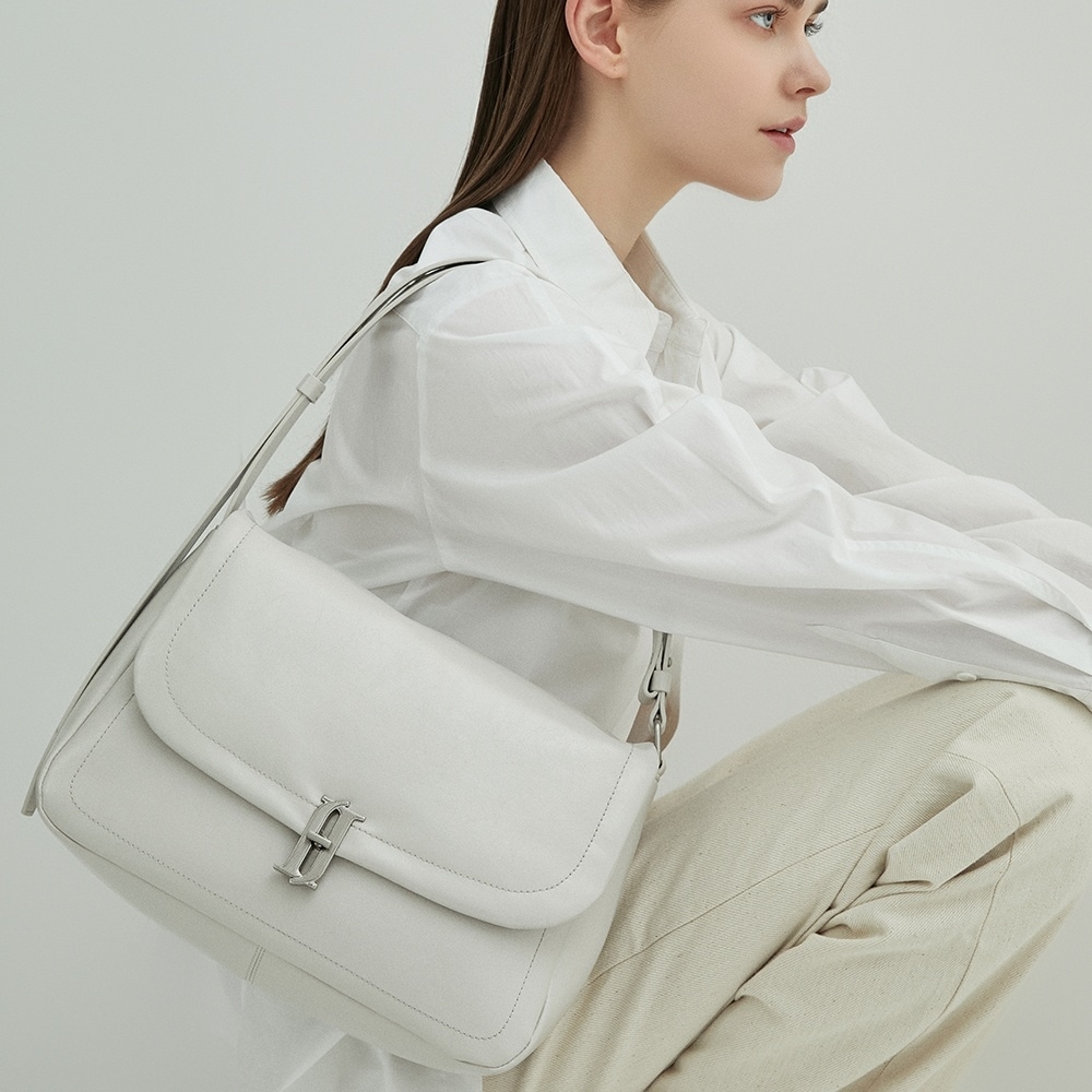 ジャスティナ・ジーノ MD メッセンジャー LS (ジョンチェ4BS912LS980)