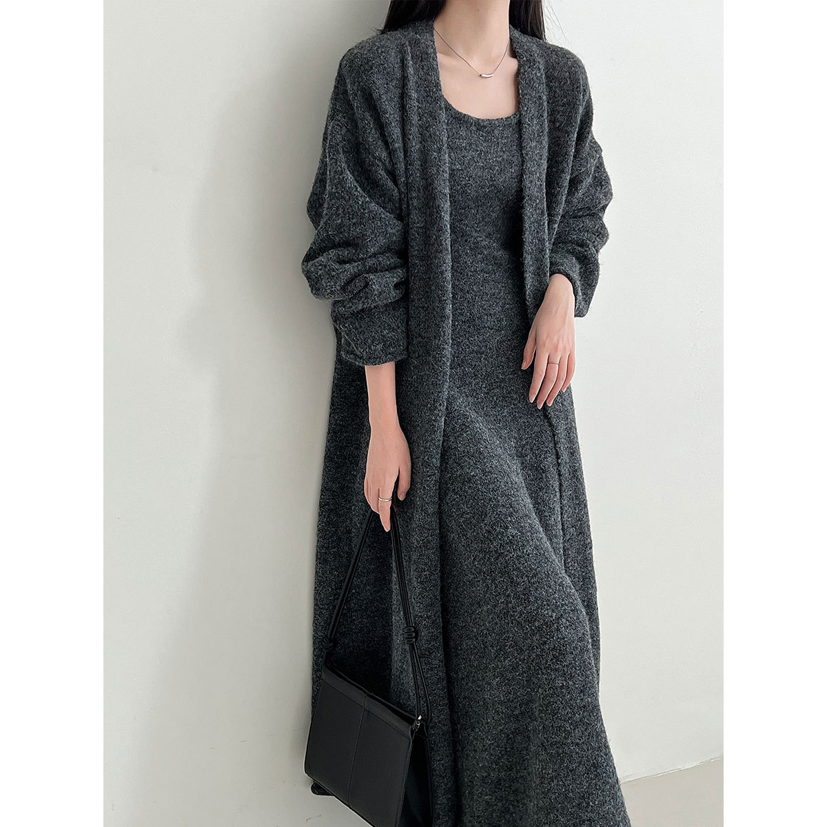 柔らかいウールのワンピース＋ミドル丈ニットカーディガンセーターコート厚手秋冬ロングスカートセットss846