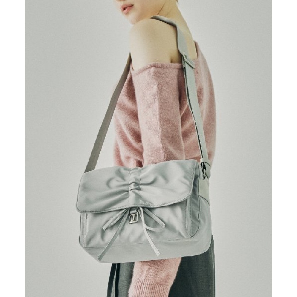 ジェスティーナ (ジェスティーナ) トリナミッドショルダーレッグ (JHNCHA4BS105LG260)