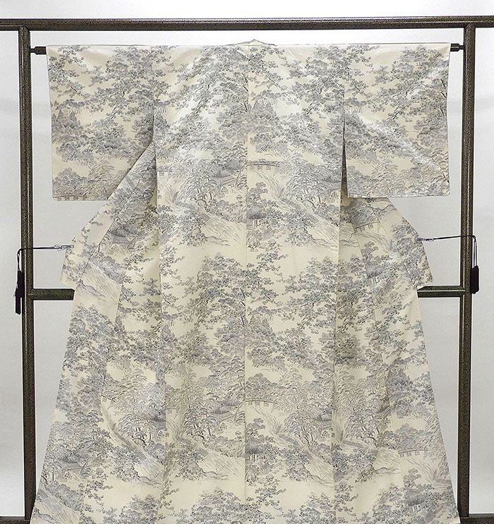 紬 正絹 風景模様 身丈160.5cm 裄丈63cm 紬 リサイクル 中古 着物 カジュアル d4041