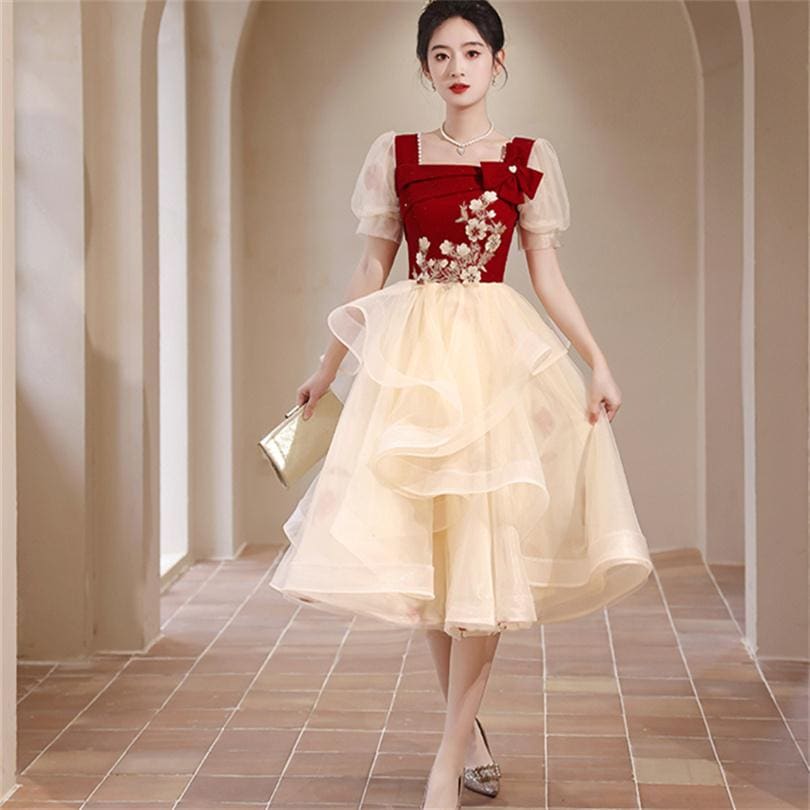 パーティードレス レディース ロングドレス カラードレス ダンスウェア 発表会 イベント 舞台衣装 プリンセス 刺繍花柄 洋服 ベージュ ワンピース 8,093円