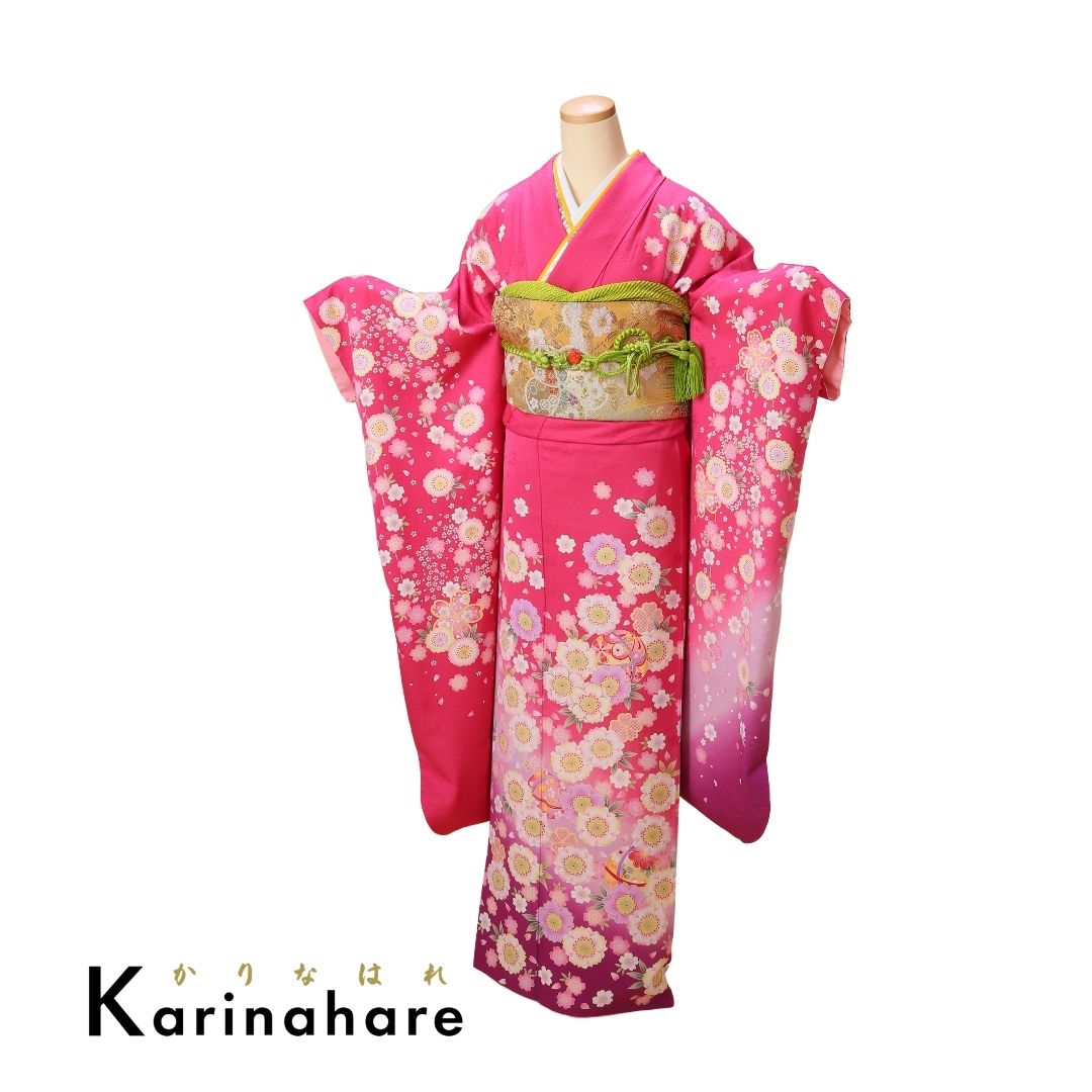 結婚式結納レンタル濃いピンクに紫色のボカシが入り牡丹や桜花が流れを作りデザインされた振袖セットF626-106