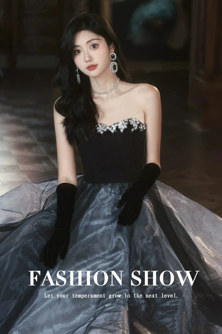 お安く提供レディースドレス 高級感 エレガントドレス ウェディングドレス イブニングドレス 結婚式 花嫁ドレス チューブトップ 礼服 成人式 音楽会 発表会 舞台演出 司会 忘年会 フランス風 誕生日