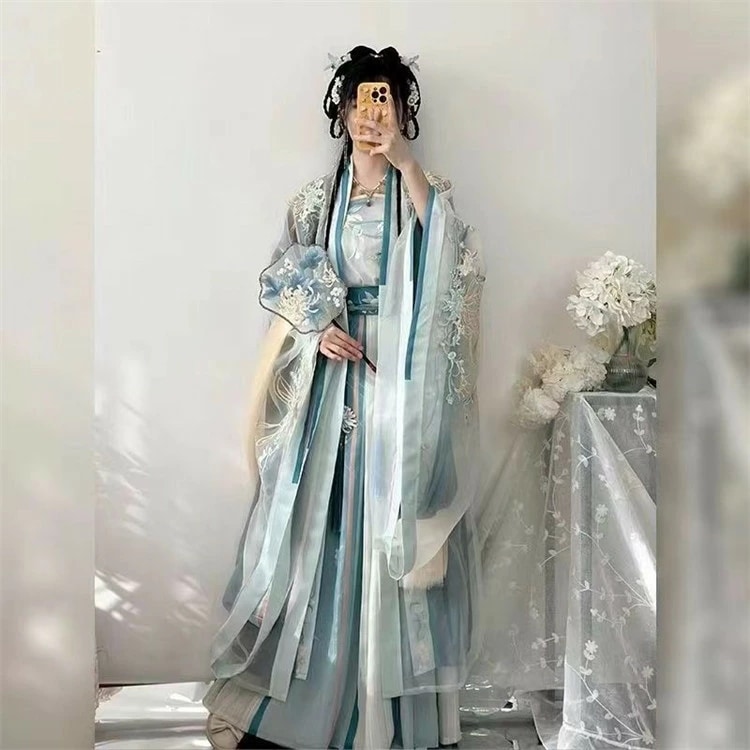 おすすめ品漢服 レディース チャイナ服 ダンス衣装 チャイナ衣装 セットアップ 花柄刺繍 コスプレ衣装 ハロウィン衣装 4点セット 民族風 中華風 チャイナドレス 広袖羽織 飄逸 唐装 中国古代衣装