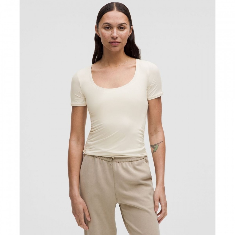 ヌールスクープネックTシャツ-LTIV