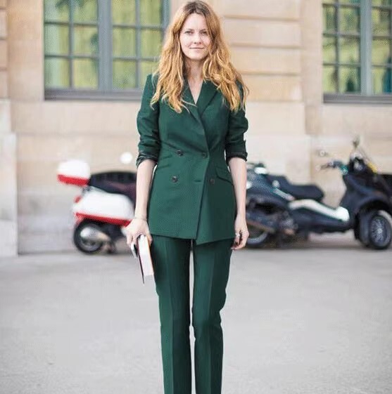 ダブルブレスト パンツスーツ ジャケット ストレートパンツ ロング丈 長袖 かわいい 大人可愛い きれいめ シンプル カジュアル 大人 上品 おしゃれ お洒落 かっこいい レトロ 大人女子 こなれ感