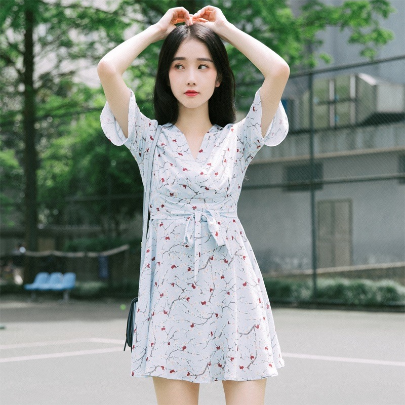 1185．花柄VネックAラインワンピース（ブルー） 100,000円