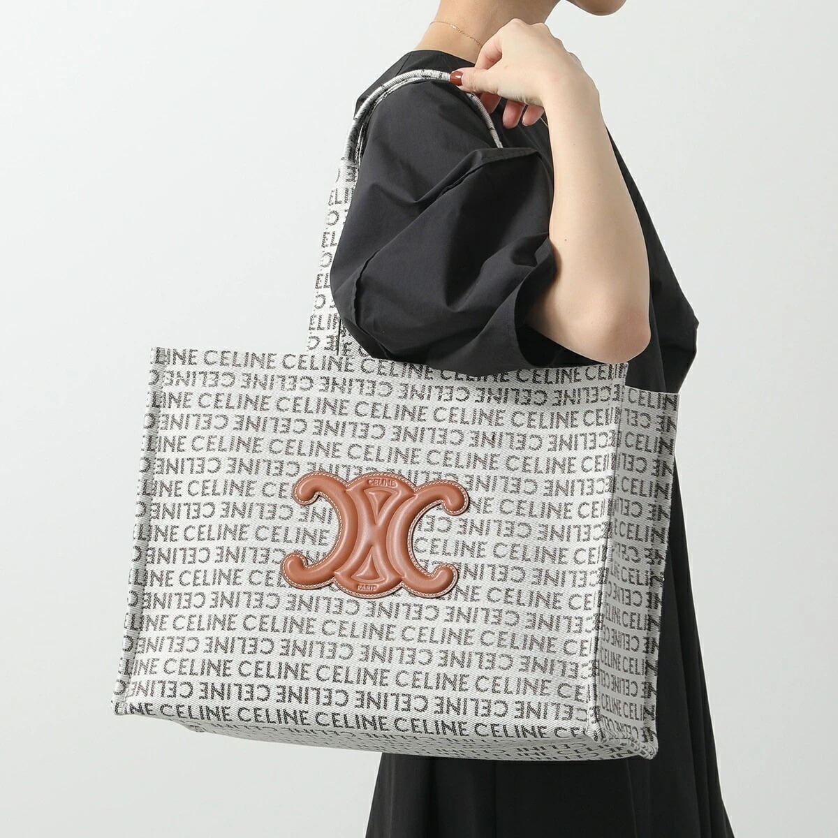 CELINE セリーヌ トートバッグ Large Cabas ラージ カバ 196762FEF.02NT レディース ロゴ トリオンフ テキスタイル 鞄 Natural/Tan