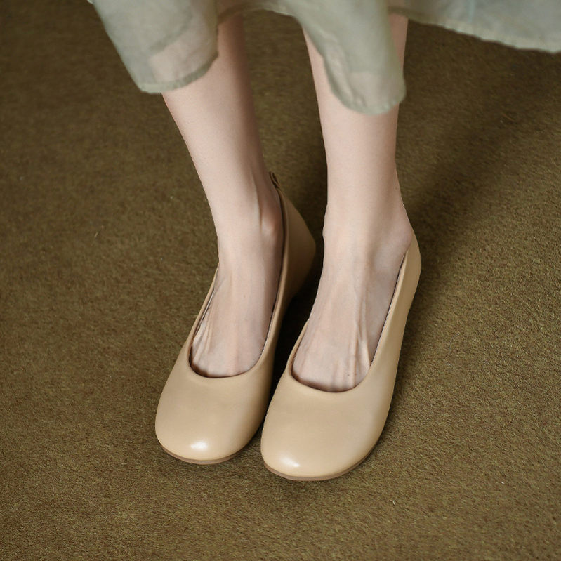 777円OFFクーポン キラキラ ラインストーン スクエアトゥ フラットシューズ レディースシューズ ぺたんこパンプス ローヒール 履きやすい ビジュー 柔らかい かわいい きれいめ 上品 お洒落 エ