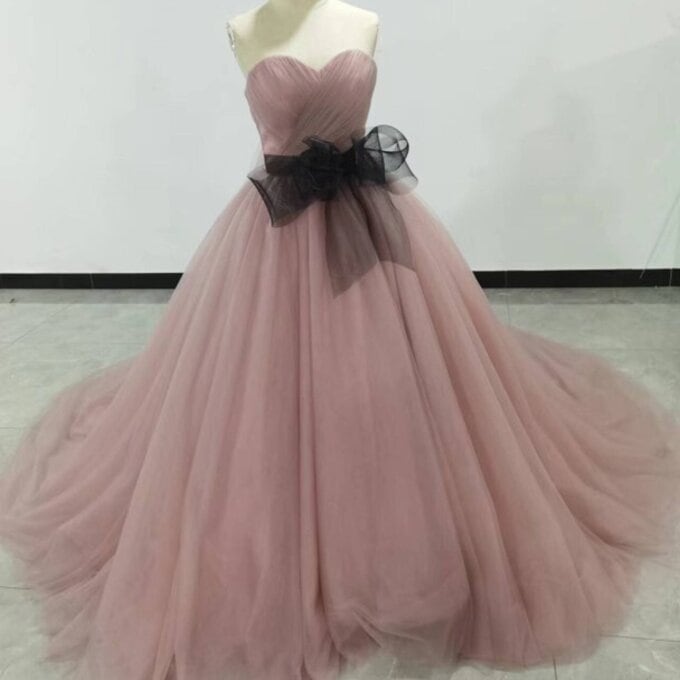 おしゃれ上級者に人気！ カラードレス ピンクソフィア ソフトチュール 前撮り 結婚式/披露宴