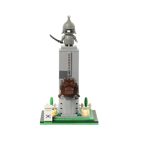 李舜臣将軍のブリックフィギュア_チュンシク