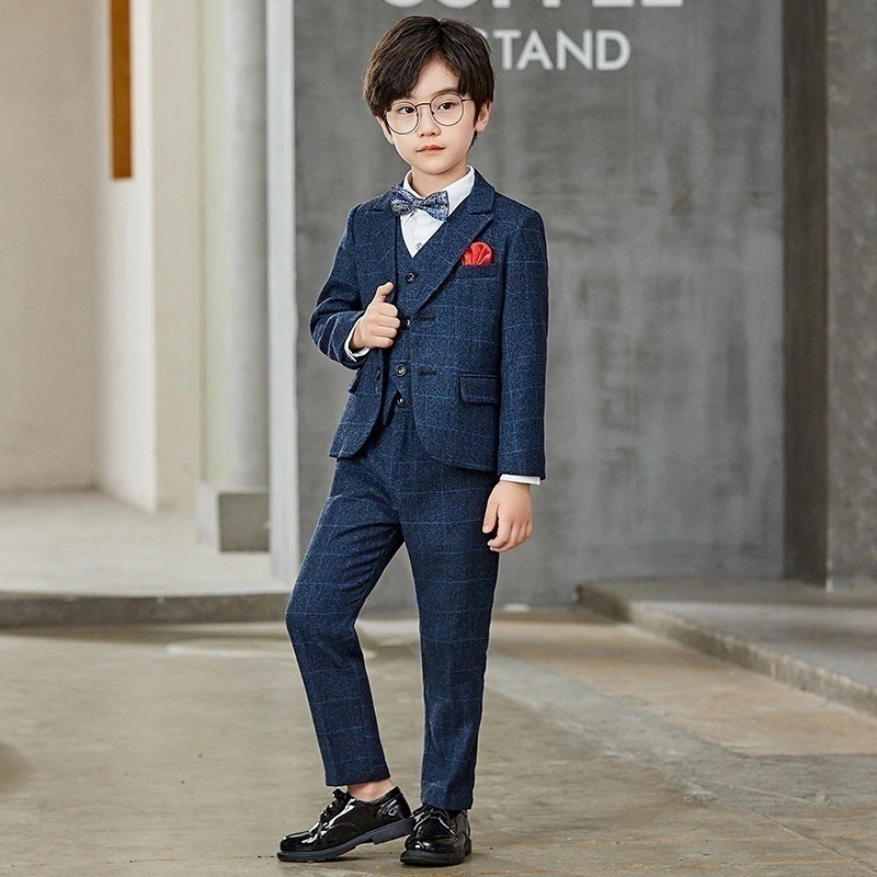 2枚購入で1ooOFF男子 スーツ フォーマル 子供 キッズ おしゃれ ピアノ発表会 七五三 結婚式 蝶ネクタイ 卒業式 入学式 卒園式 入園式