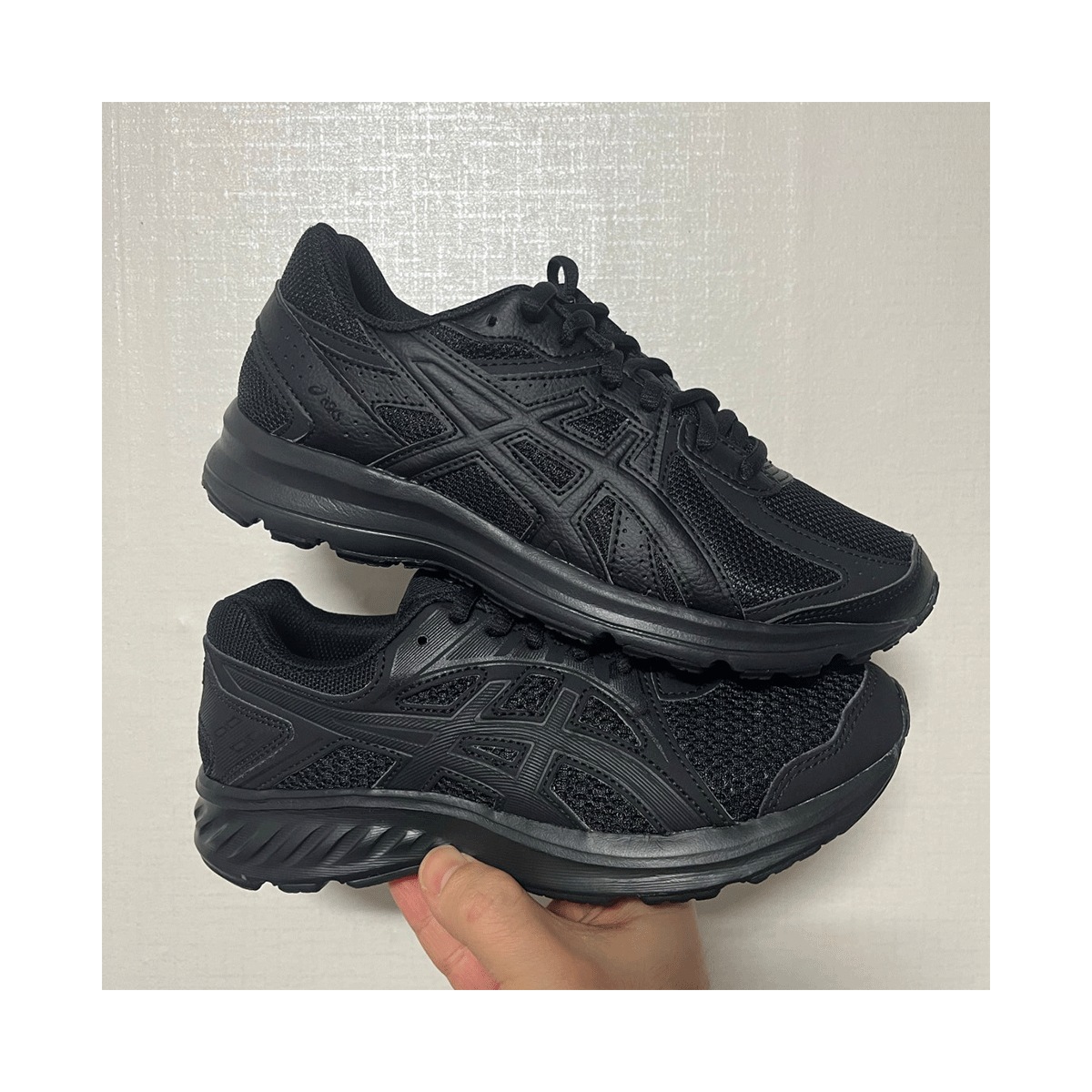 Jog 100 S Black - 2E Wide 1201A325-001