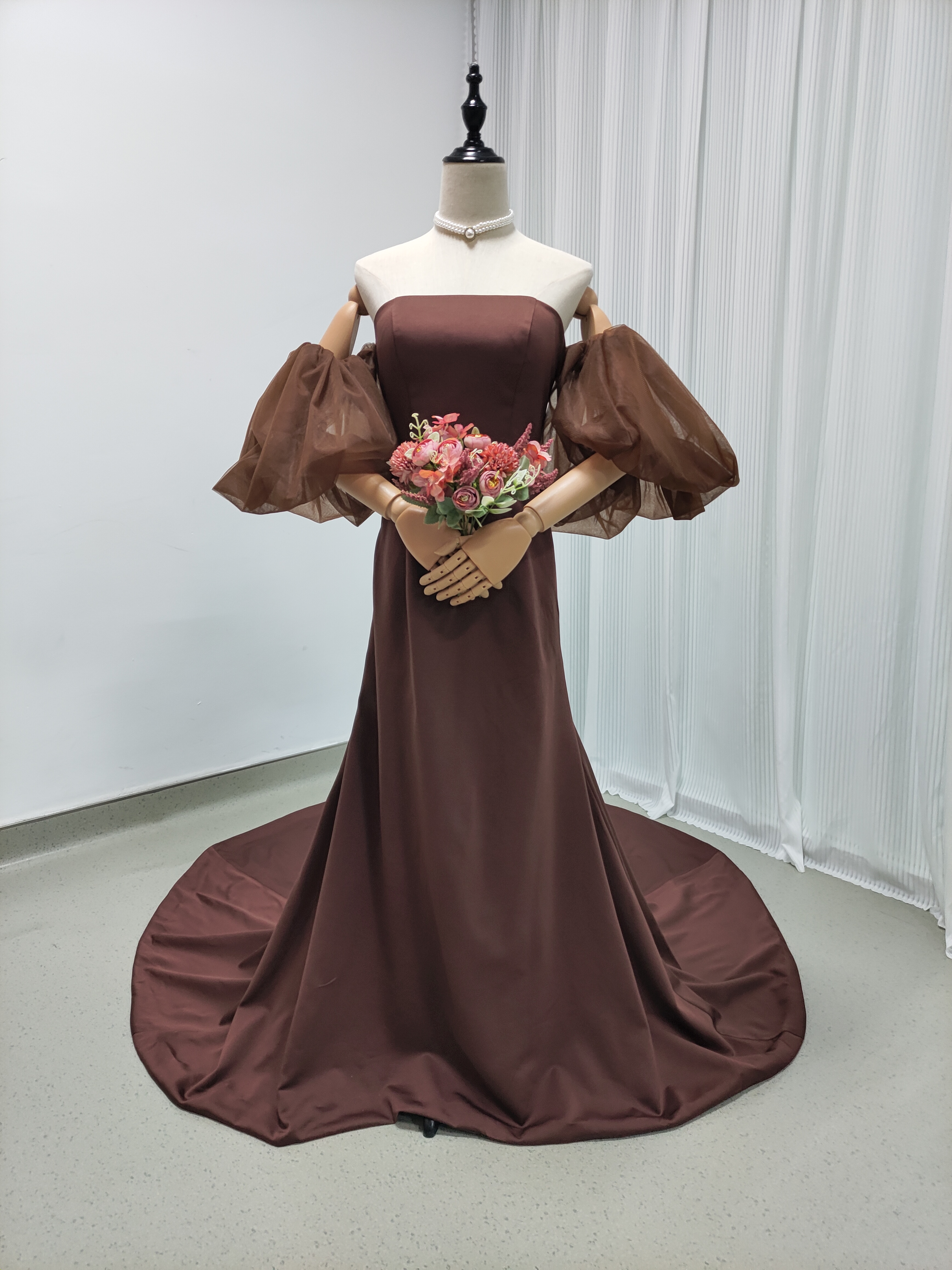 上品！カラードレス コーヒーの色 マーメイドライン ベアトップ パフスリーブ ファスナー 2次会/合コン
