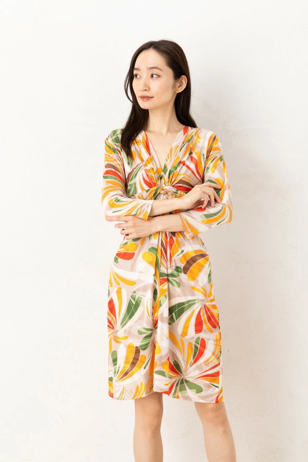 フィフィーユ(FIFILLES)ワンピース T1 T2 T3サイズ 七分袖 膝丈 Vネック 総柄 ジャージー生地 レディース フランス製 ワンピース オレンジ