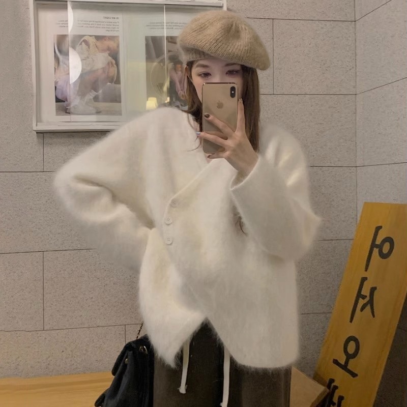 秋冬の女性用ミンクベルベットvネック不規則セーターカーディガンハイエンドのルーズレイジースタイルプラッシュニットジャケット 5,141円