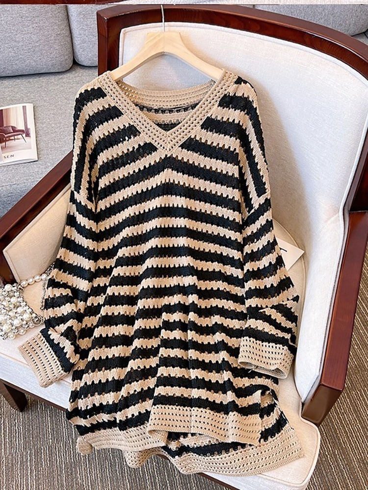 大きいサイズ2023春新作Vネックストライプ薄手セーターワンピースファットmmルーズボトムシャツニットワンピース女性