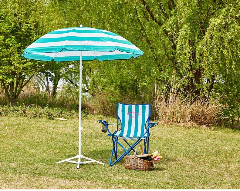 ピンク ストライプ パラソル & 椅子