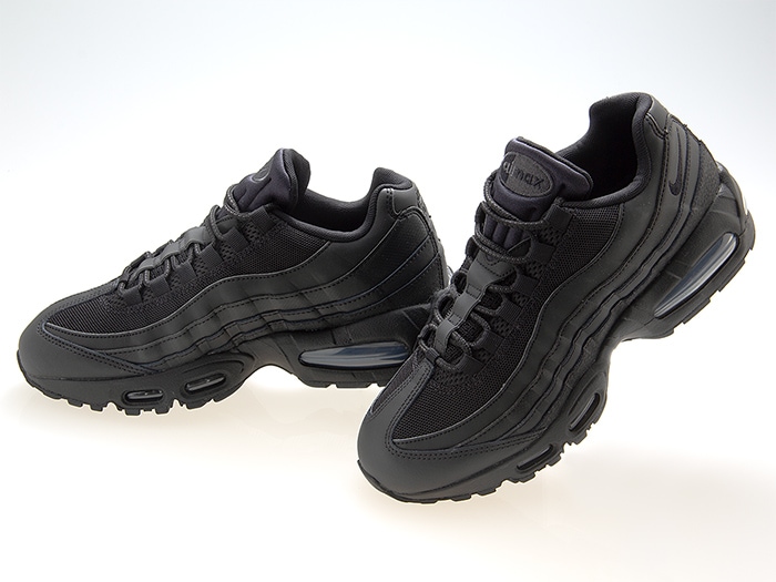 エアマックス95 ビックバブル トリプルブラック TRIPLE BLACK HM8755-001