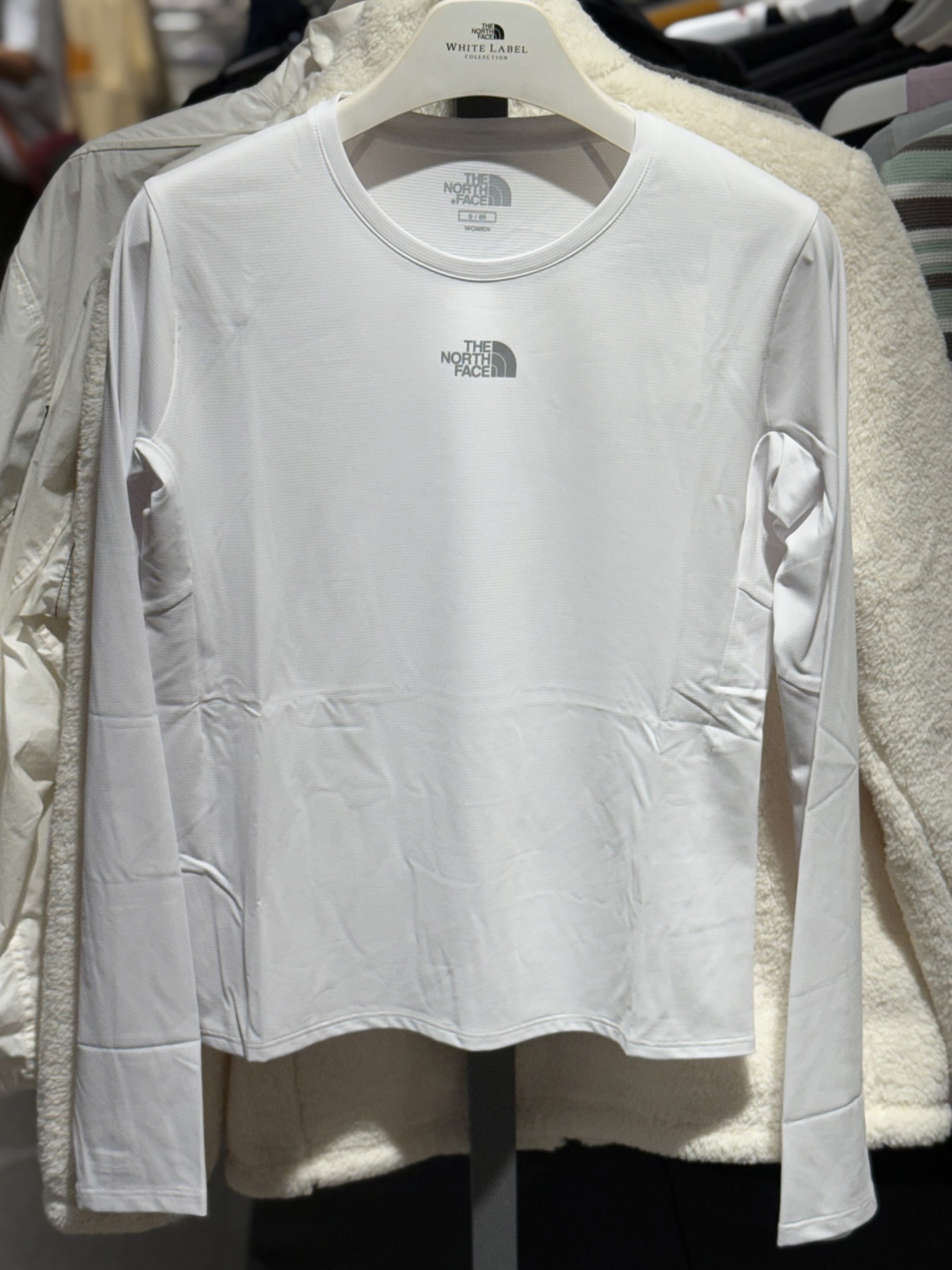 韓国正規品保証 関税負担なしNT7TR81J WS STEPUP L S R TEEデイリー 基本 着装 男子 女子 人気 韓国 ファッション 男女共用 アウトドア