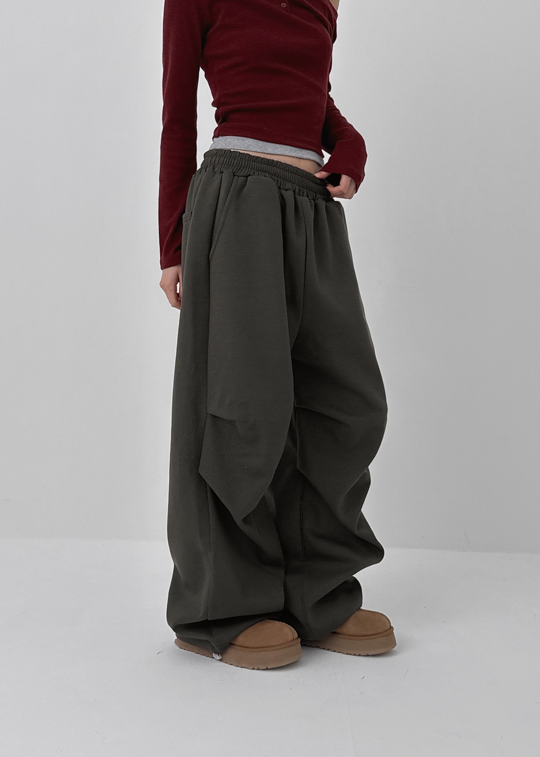 (UNISEX) ケディロ ピンタック ツーウェイ バンディングパンツ