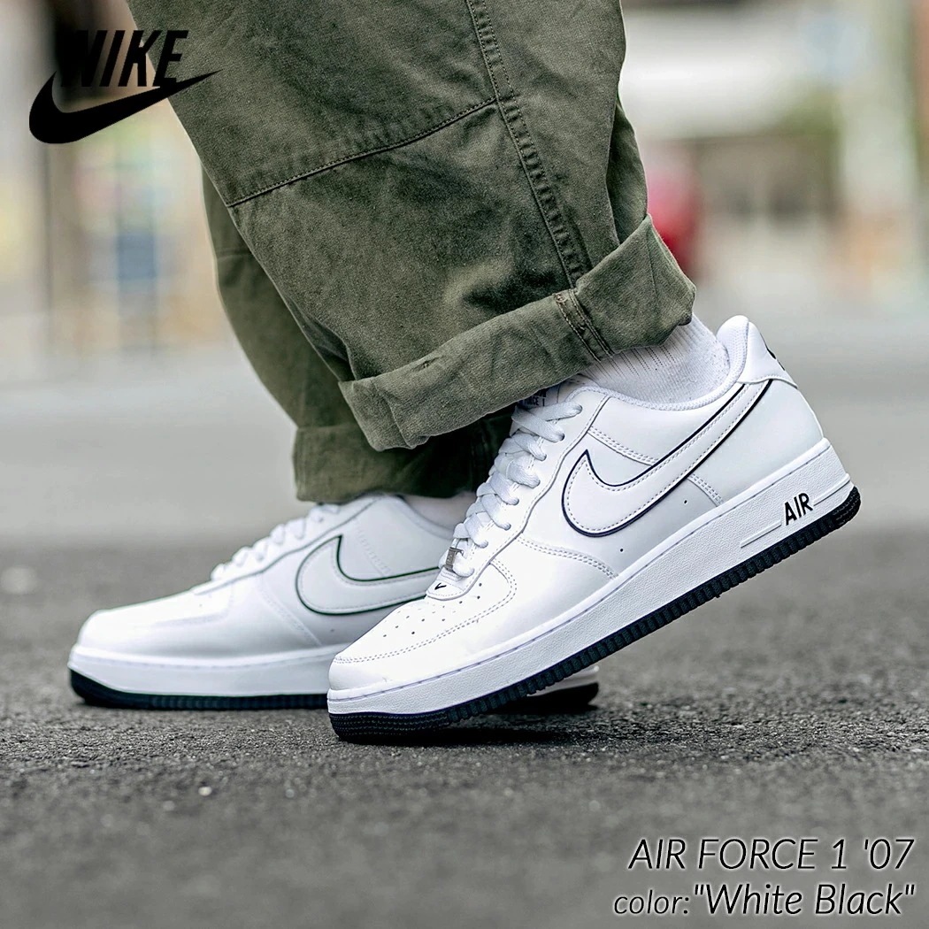 NIKE AIR FORCE 1 07 