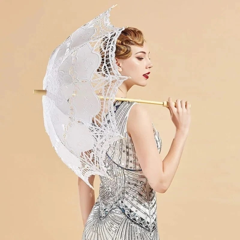 女性のための白いレースの傘 結婚式のための傘 写真アクセサリー