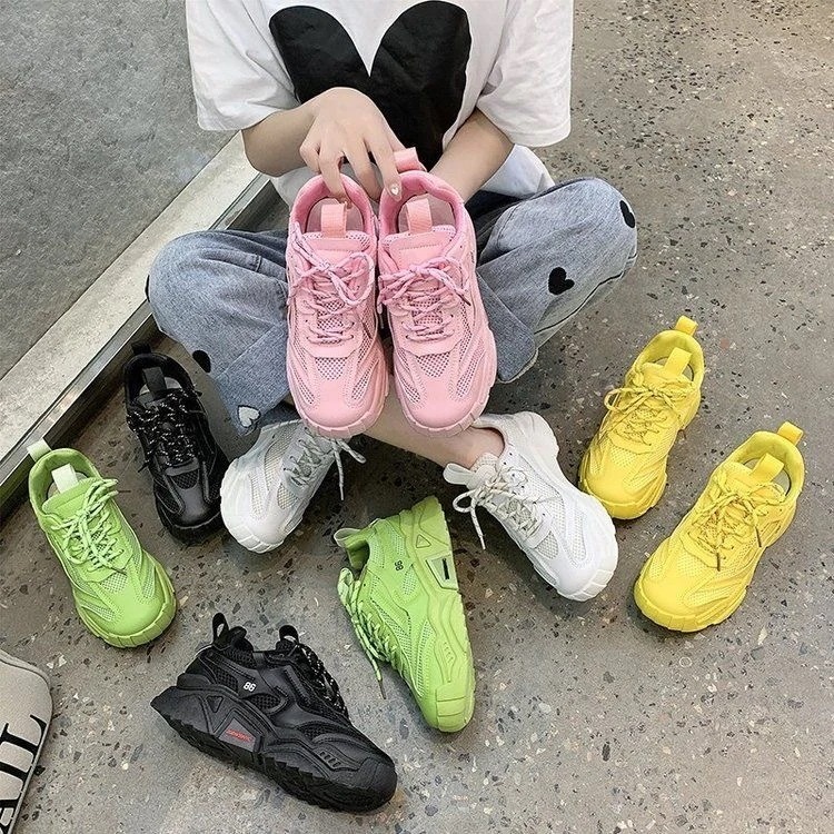 厚底スニーカー厚底サンダルスニーカーカジュアルなスニーカースタイルアップ！ヒールパンプス韓国方法網のスニーカー厚い底の偶然の高さの増加する靴