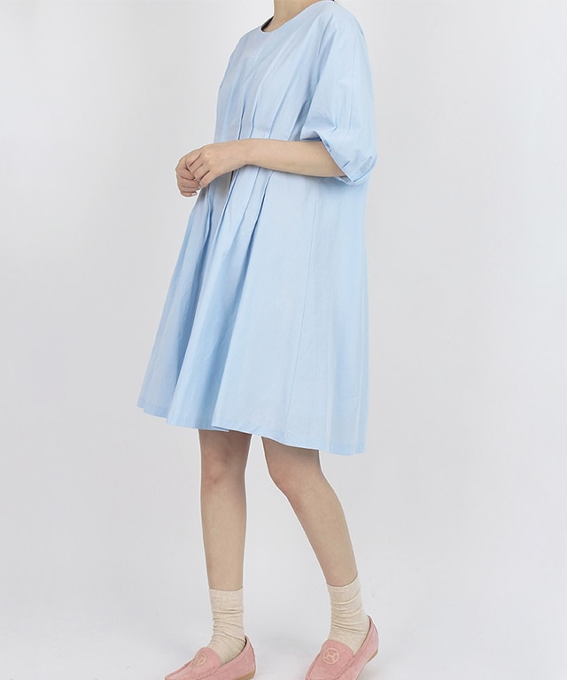 背の低い女 ピンタック ステッチ かさかさ パフ コットン ミニ ワンピース 2color 水色 ブラック