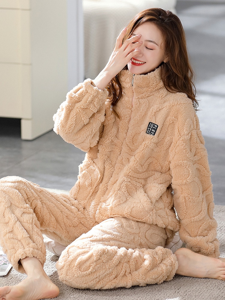 パジャマ女性コーラルベルベット厚みのあるベルベット暖かい女性のフランネルのスタイルは家の外で着用できます服