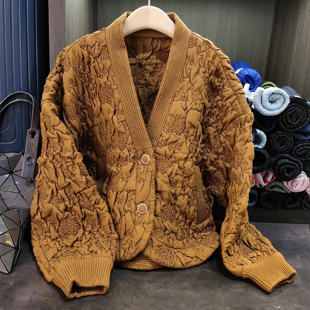 気質vネック純重工刺繍タック綿服冬ファッション保温コート