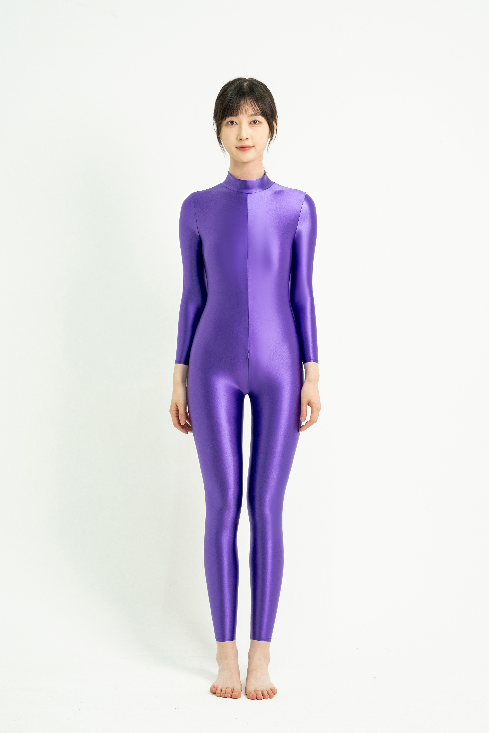 ハイネック全身レギンスタイツ 背中ロングファスナー 長袖レオタード 伸縮少なめ ストレッチ素材 激密着