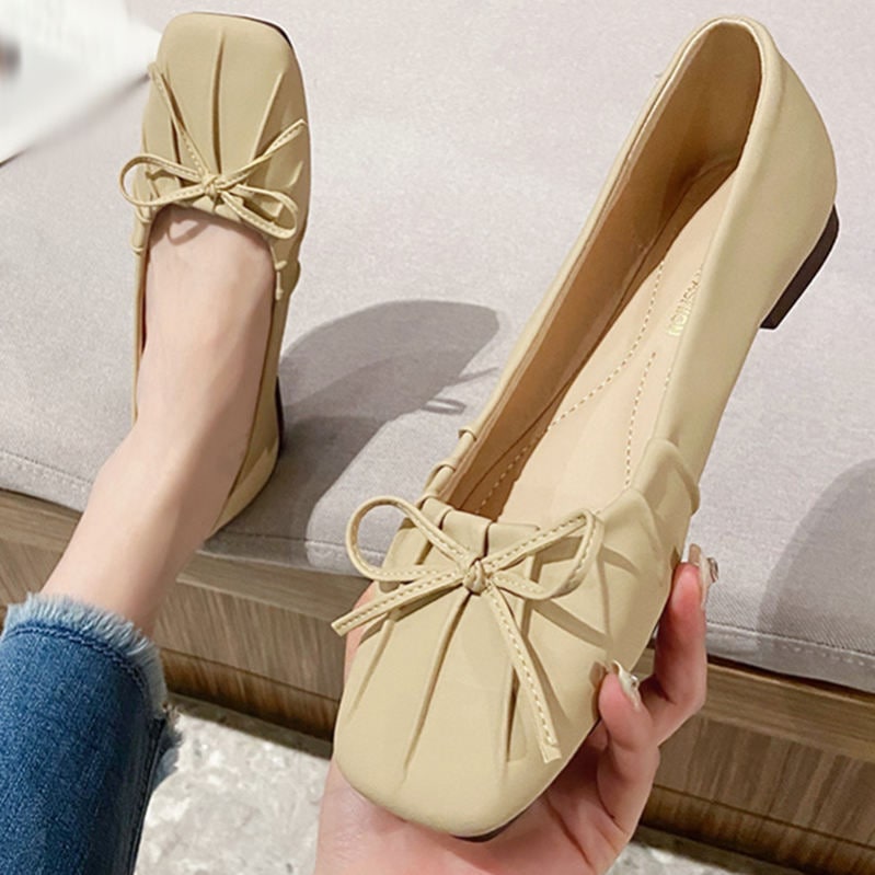 500円OFFクーポン 歩きやすい パンプス リボン バレエシューズ クエアトゥ フラットシューズ 痛くない ぺたんこ靴 フラットパンプス 走れる 大人 カジュアル シンプル 滑りにくい 低反発 柔ら