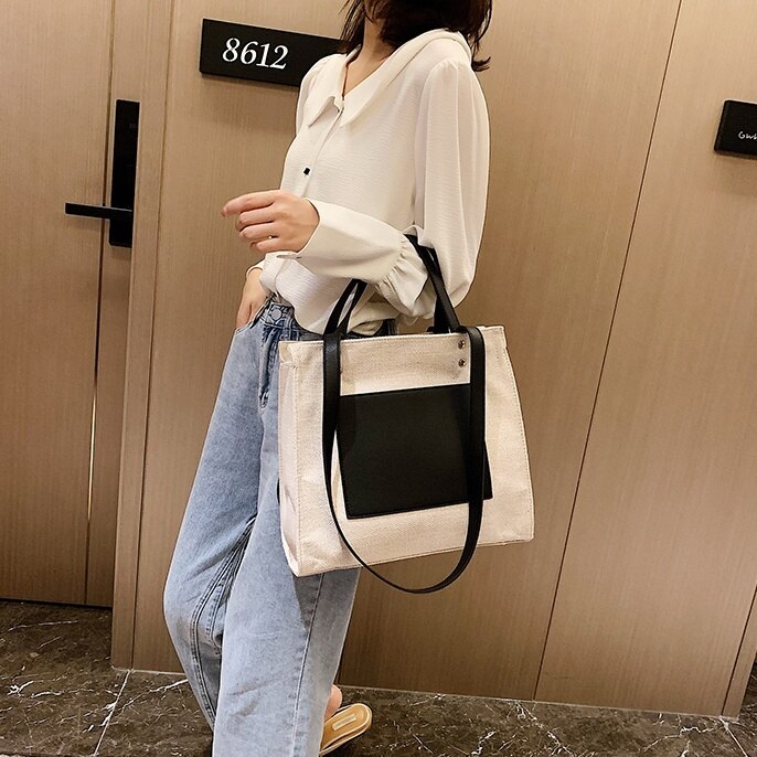 3色 ショルダーバッグ ハンドバッグ レディース 肩掛け 大きめ カジュアル おしゃれ 通勤 キャンバス ストラップ スクエア ファスナー 機能的 大人可愛い きれいめ シンプル カジュアル 上品 お