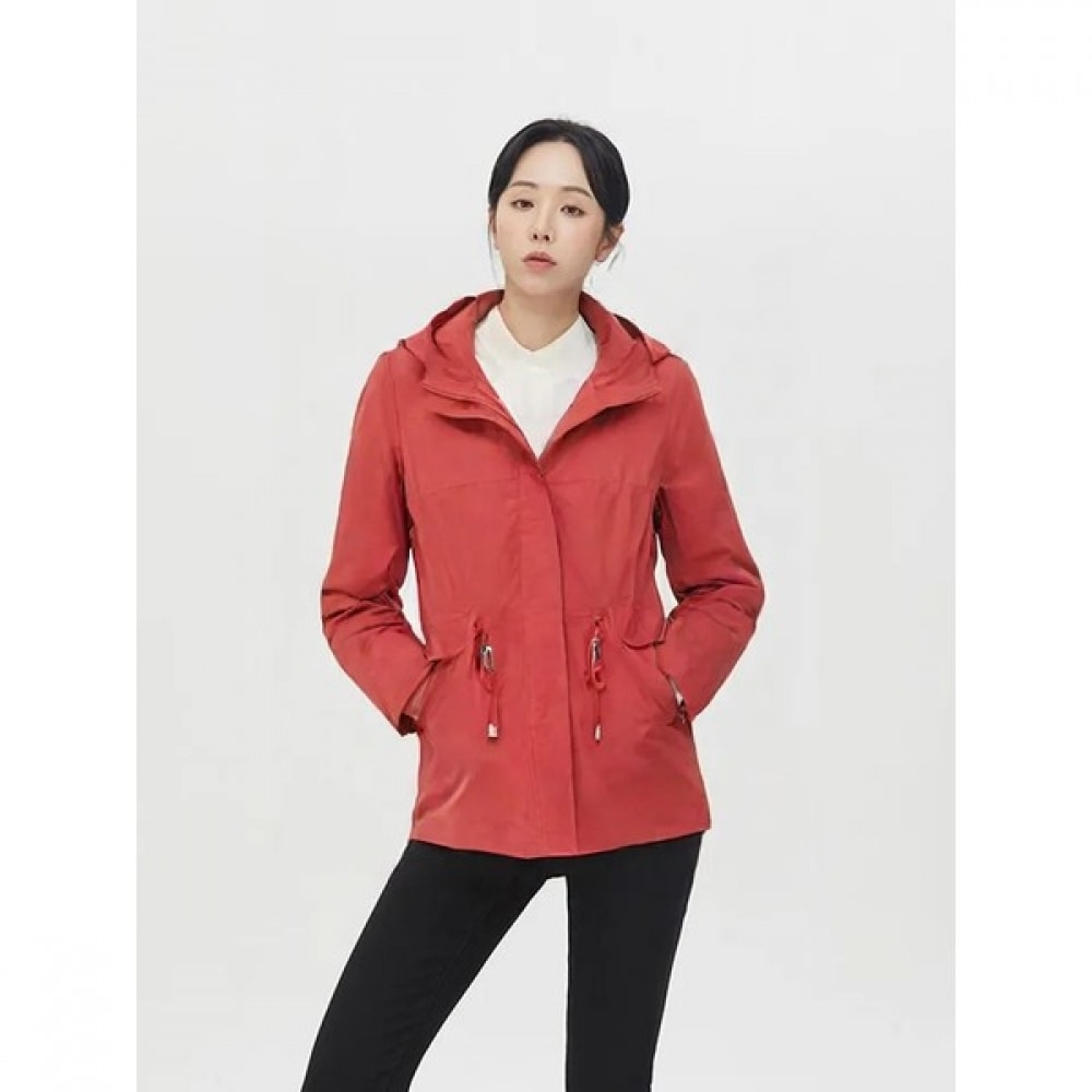 [シャトラン] レッドウエストストリングベーシックフード付きジャンパーHCBSJP801