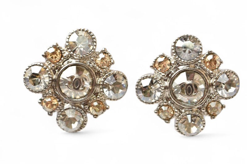 ピアス アクセサリー CC/ロゴモチーフ ラインストーン シルバー A12