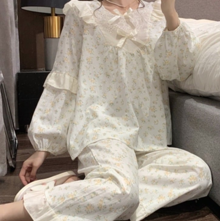 ルームウェア パジャマ 部屋着 寝巻き ナイトウェア 袖あり 長袖 ワイド かわいい 大人可愛い きれいめ シンプル カジュアル 大人 上品 おしゃれ お洒落 かっこいい レトロ 大人女子 こなれ感