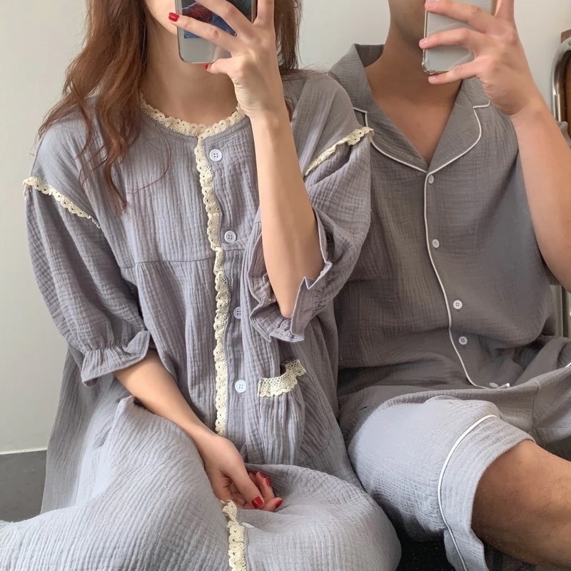 レースパジャマワンピース ルームウェア パジャマ 部屋着 寝巻き ナイトウェア ミモレ ミモレ丈 ロング ロング丈 ミディアム丈 袖あり 7分袖 七分袖 ラウンドネック 襟なし レース 前開き 綿
