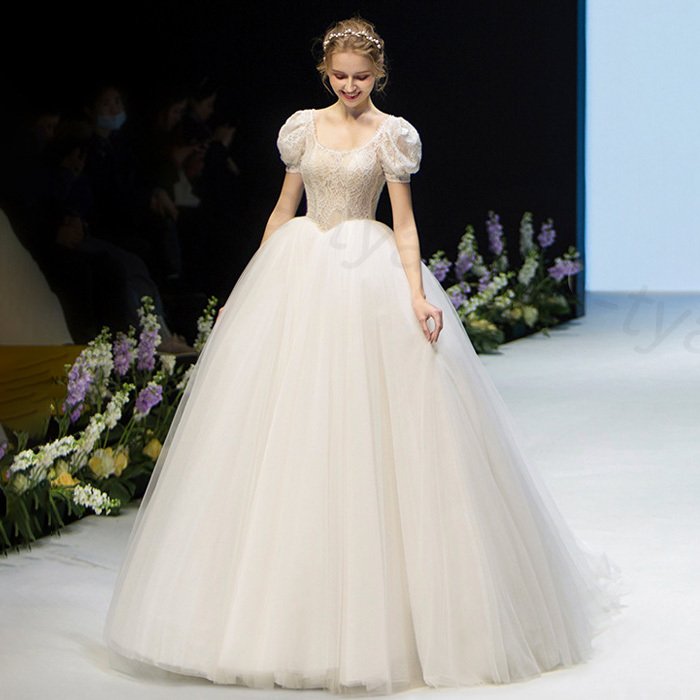 ウエディングドレス Aライン袖あり 花嫁 ブライダル 結婚式 挙式 二次会 レディース ロングドレス