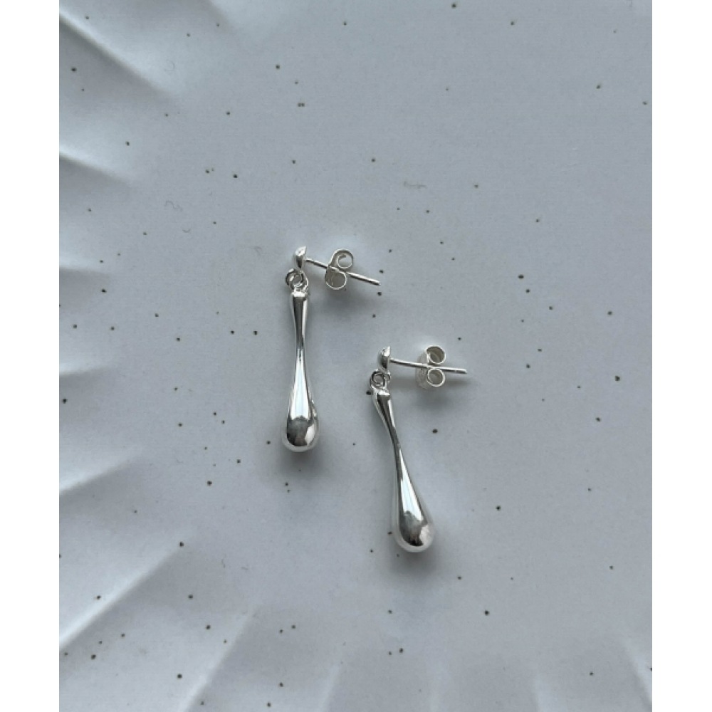 バラドゥ925 ドロップローピアス