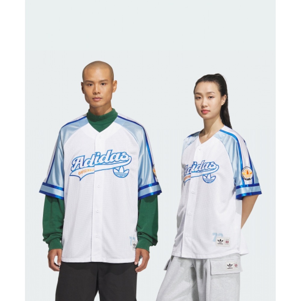 アディダスバスケットボールレトロストリート半袖シャツ (ジェンダーニュートラル) JN0768