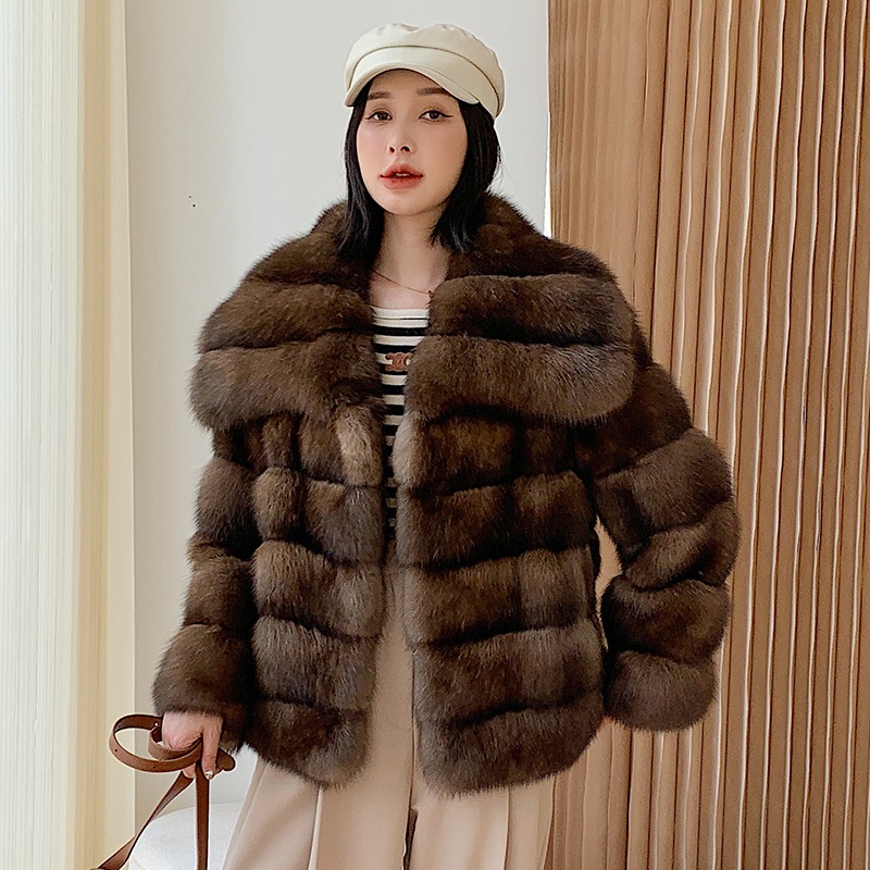 天使の羽模造ロシアクロテン星空の毛皮のコートショートラーペル新しい冬の毛皮のコート女性のための 9,559円